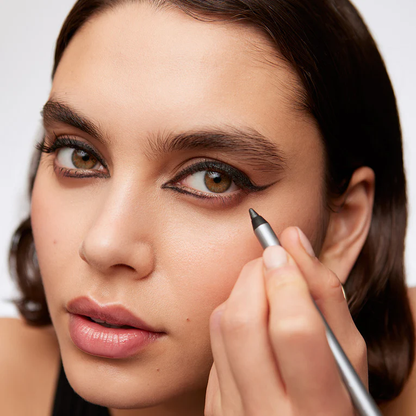 🌸 24 Hour Longwear Eyeliner Lightweight