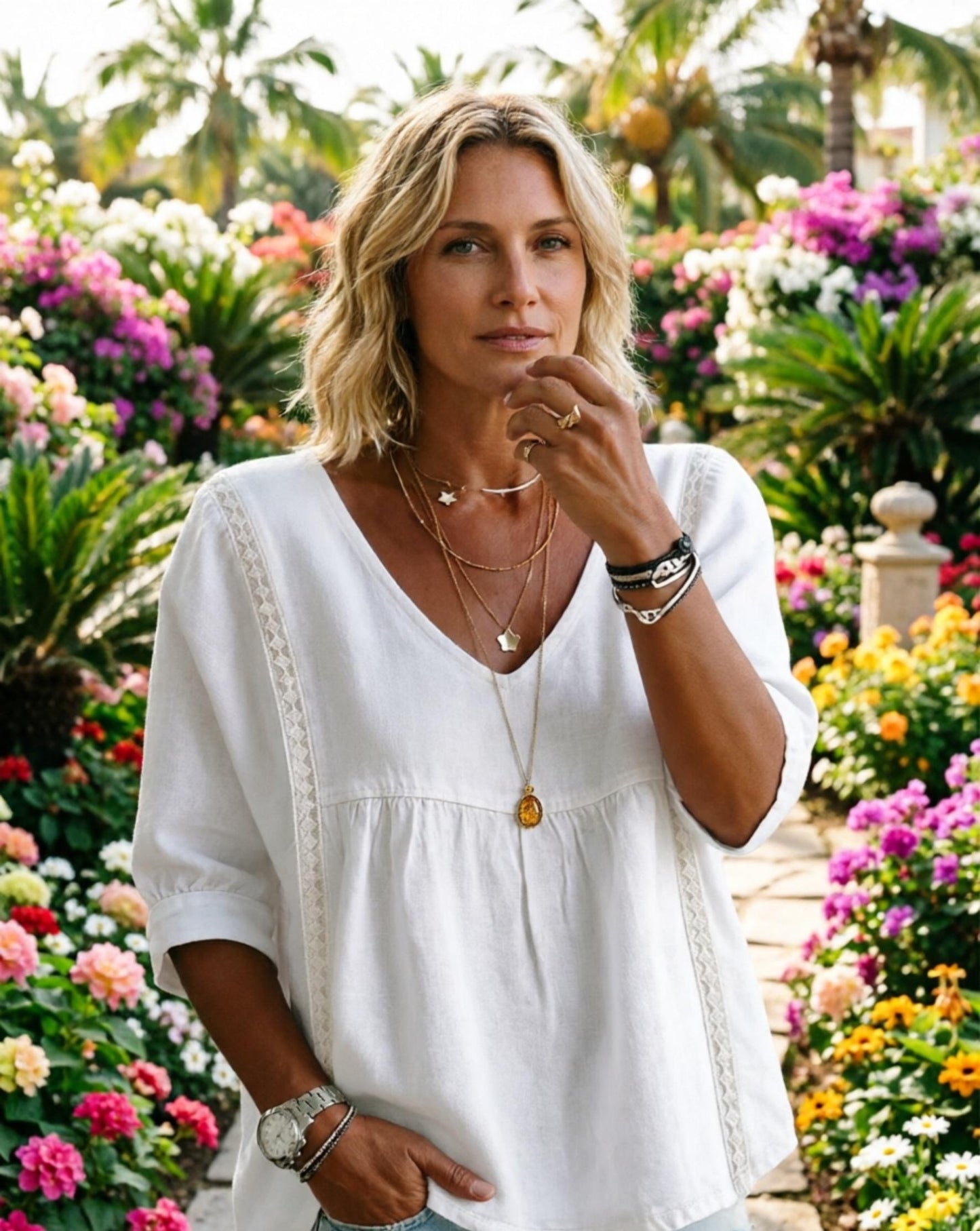 Women's Chic Loose-Fit V-Neck Lace Blouse